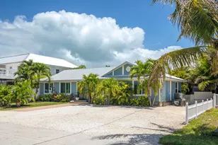 5 Emerald Dr, Big Coppitt, FL 33040 - Photo 2
