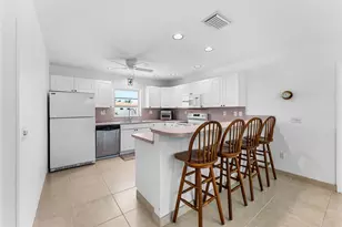 249 W Seaview Dr, Duck Key, FL 33050 - Photo 6
