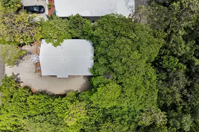 122 Ocean View Drive, Key Largo, FL 33070 - Photo 6