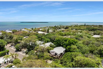 122 Ocean View Drive, Key Largo, FL 33070 - Photo 18