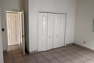 911 NE 5th Ave, Homestead, FL 33030 - Photo 6