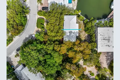230 Apache Street, Plantation Key, FL 33070 - Photo 2