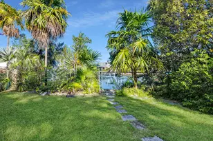230 Apache St, Plantation Key, FL 33070 - Photo 30