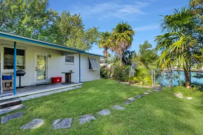230 Apache Street, Plantation Key, FL 33070 - Photo 34