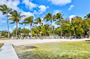56 SE Marlin Ave, Key Largo, FL 33037 - Photo 4