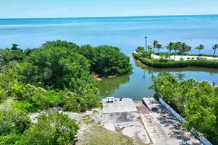 34 Atlantic Dr, Key Largo, FL 33037 - Photo 76