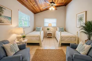 1033 Valencia Rd, Key Largo, FL 33037 - Photo 32