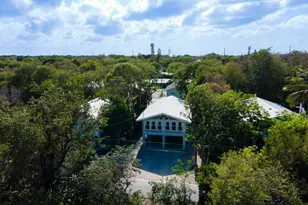 1033 Valencia Rd, Key Largo, FL 33037 - Photo 54