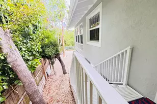 1033 Valencia Rd, Key Largo, FL 33037 - Photo 12