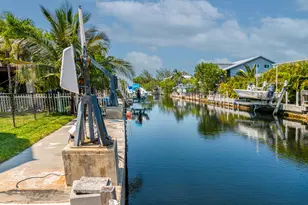 885 Hawksbill Ln, Sugarloaf Key, FL 33042 - Photo 42