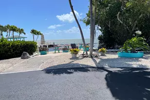 6099 Overseas Hwy, Marathon, FL 33050 - Photo 18