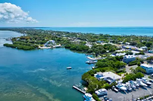 1101 Mastic St, Upper Matecumbe Key Islamorada, FL 33036 - Photo 10