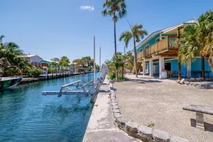 22953 John Silver Ln, Cudjoe Key, FL 33042 - Photo 4