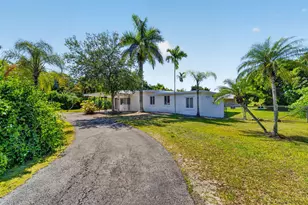 18300 SW 296th St, Other, FL 33030 - Photo 6