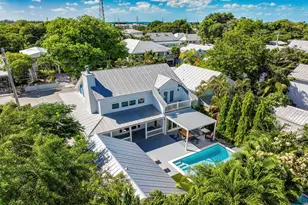 813 Thomas St, Key West, FL 33040 - Photo 2