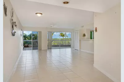 80450 Overseas Highway #204, Upper Matecumbe Key Islamorada, FL 33036 - Photo 2