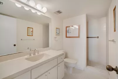80450 Overseas Highway #204, Upper Matecumbe Key Islamorada, FL 33036 - Photo 24