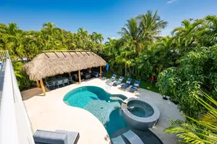 1716 Laird St, Key West, FL 33040 - Photo 2
