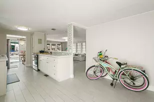 205 Humpty Dumpty Dr, Key Largo, FL 33037 - Photo 14