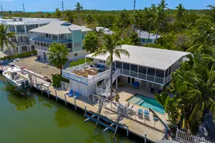 137 Cortez Dr, Lower Matecumbe, FL 33036 - Photo 2