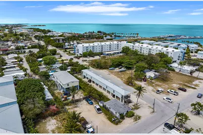 245 41st Street, Marathon, FL 33050 - Photo 1