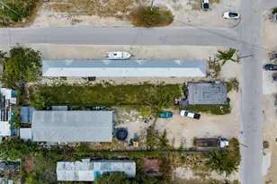 245 41st St, Marathon, FL 33050 - Photo 14