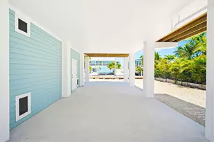 27345 Barbuda Ln, Ramrod Key, FL 33042 - Photo 34