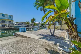 324 S Airport Dr, Summerland Key, FL 33042 - Photo 32