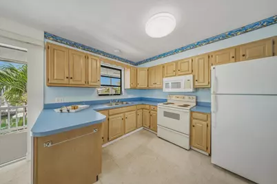 324 S Airport Drive, Summerland Key, FL 33042 - Photo 20