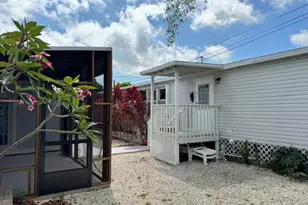 29771 Henry Ln, Big Pine Key, FL 33043 - Photo 10