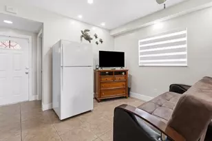 225 Normandy Dr, Key Largo, FL 33070 - Photo 28