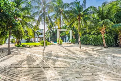 60 Ocean Front Drive, Key Largo, FL 33037 - Photo 70