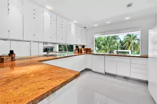 60 Ocean Front Dr, Key Largo, FL 33037 - Photo 36