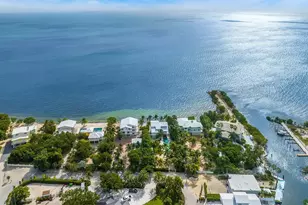60 Ocean Front Dr, Key Largo, FL 33037 - Photo 58