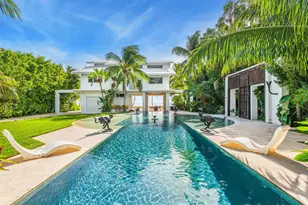 60 Ocean Front Dr, Key Largo, FL 33037 - Photo 14