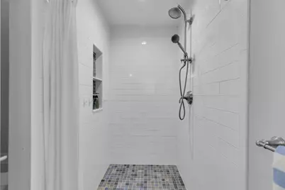 190 10th Street #190, Key Colony, FL 33051 - Photo 16