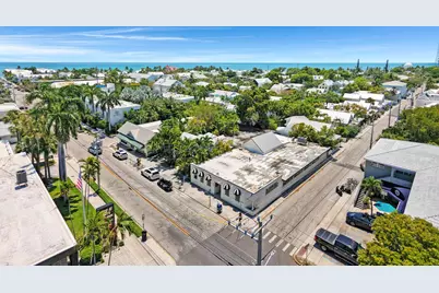 1202 Simonton Street, Key West, FL 33040 - Photo 2