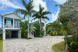 29 Key Haven Rd, Key Haven, FL 33040 - Photo 14