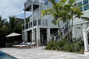 29 Key Haven Rd, Key Haven, FL 33040 - Photo 10