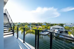 301 Buttonwood Cir, Key Largo, FL 33037 - Photo 24