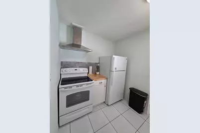 331 Ave F, Big Coppitt, FL 33040 - Photo 6