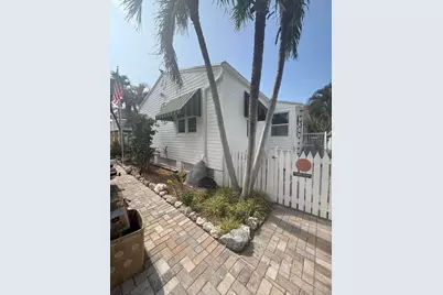 331 Ave F, Big Coppitt, FL 33040 - Photo 2