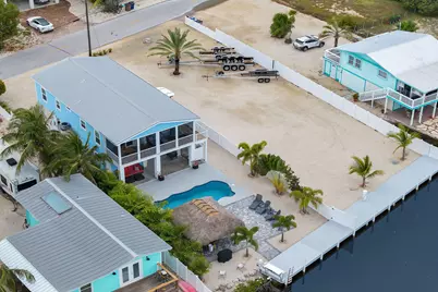 559 Powell Avenue, Little Torch Key, FL 33042 - Photo 8