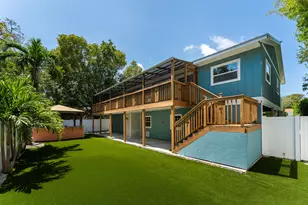 112 Peace Ave, Key Largo, FL 33070 - Photo 1