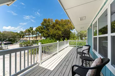 112 Peace Avenue, Key Largo, FL 33070 - Photo 10