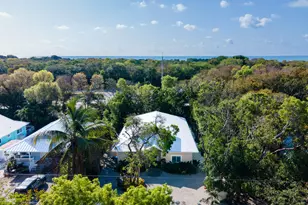 148 Iroquois St, Plantation Key, FL 33070 - Photo 2