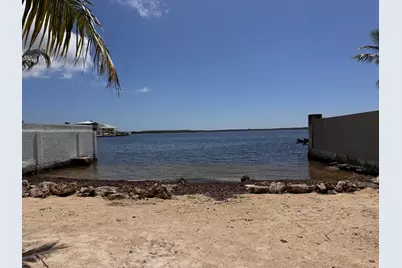 803 Oceana Avenue, Key Largo, FL 33037 - Photo 42