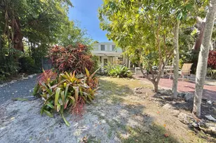 111 N Bay Harbor Dr, Key Largo, FL 33037 - Photo 8
