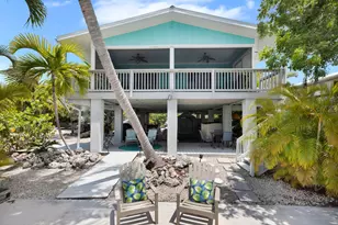 29114 Cedar Dr, Big Pine Key, FL 33043 - Photo 2