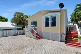 4 Coral Dr, Lower Sugarloaf Key, FL 33040 - Photo 8